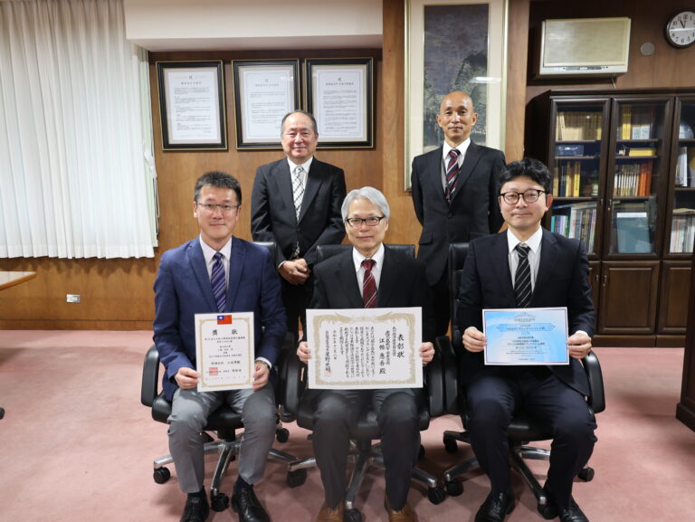 鹿児島大学の井戸章雄学長を表敬訪問